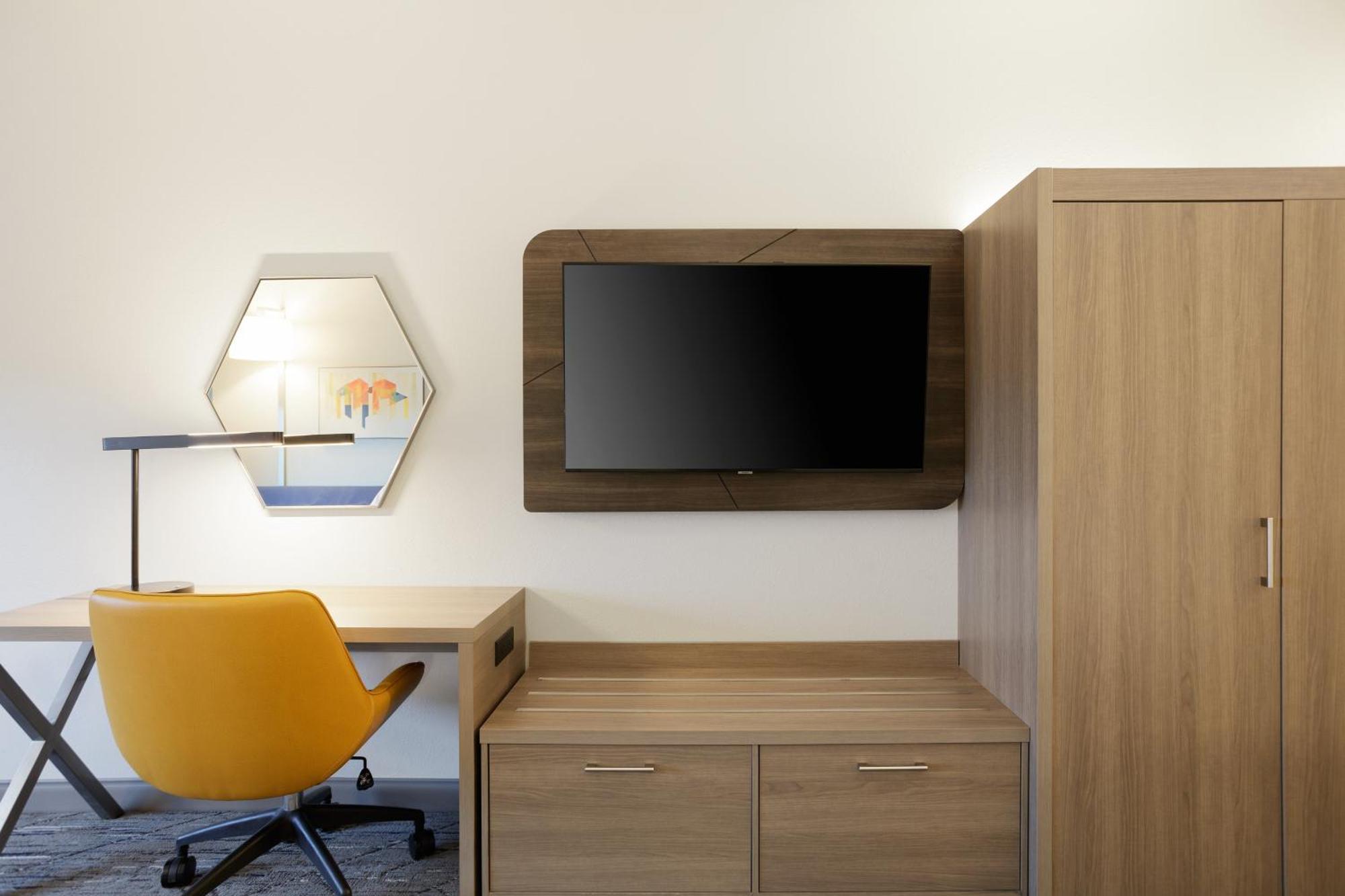 Holiday Inn Express & Suites Brookhaven By Ihg Dış mekan fotoğraf